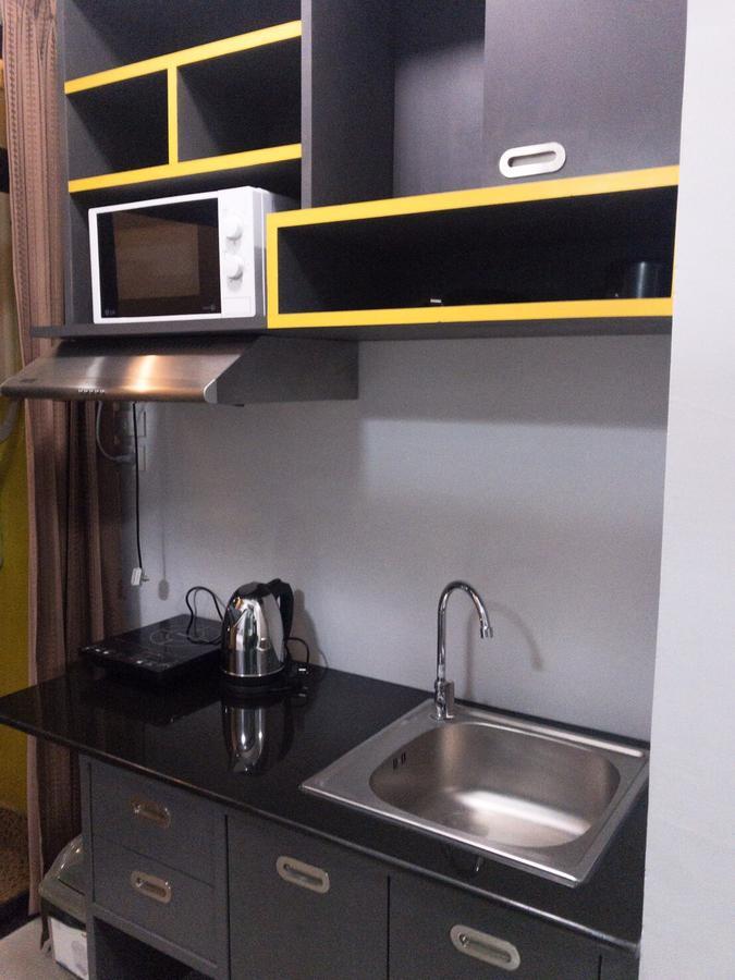 The Icon Service Apartment Si Maha Phot Екстер'єр фото